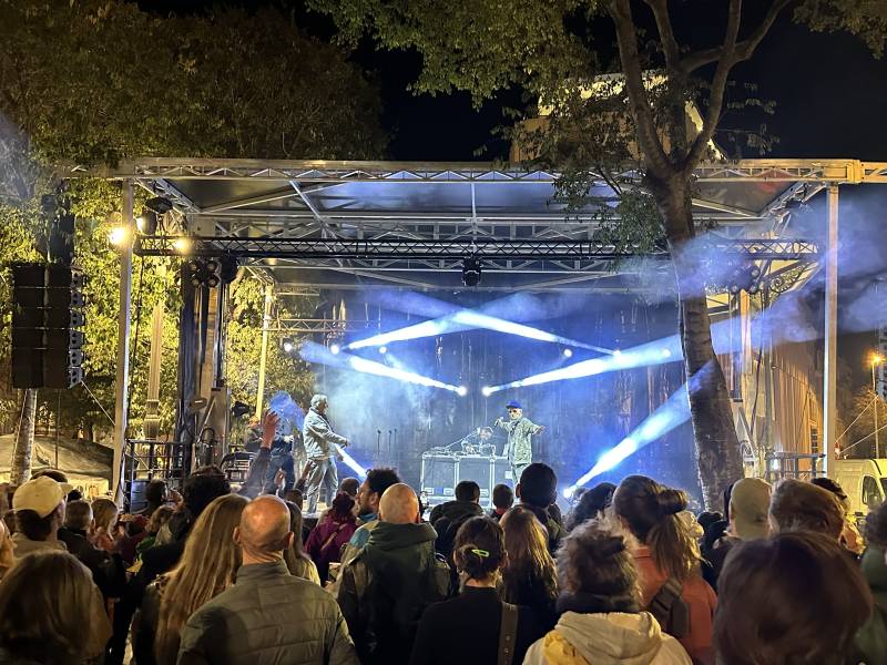 Scène mobile de 60 m2 pour le Festival Alternatiba à Marseille