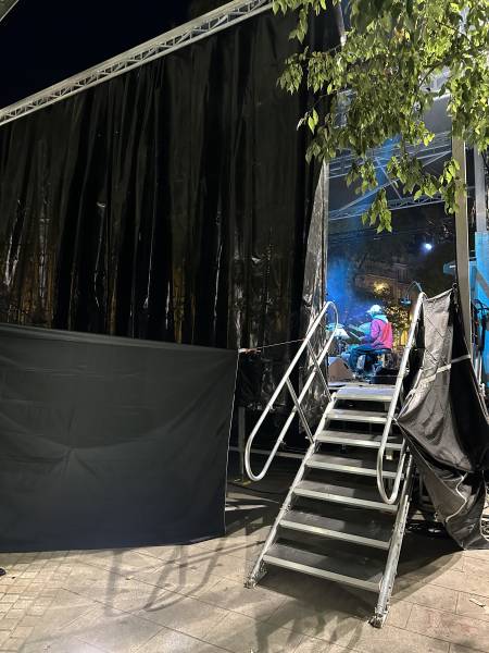 Scène mobile de 60 m2 pour le Festival Alternatiba à Marseille