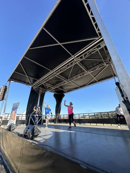 Notre scène mobile 60M2 sur la Marseillaise des Femmes 2025 à Marseille