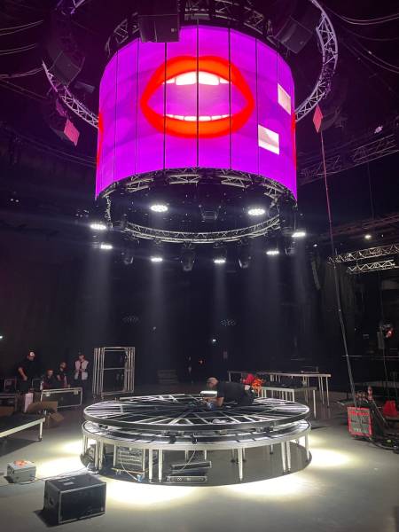 Location de scène tournante pour concerts et festivals de 4M de diamètre