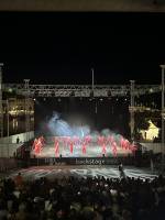 Grill scénique PROLYTE ST TOWER au théatre de la Mer La Ciotat pour la saison 2025